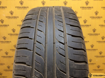 Triangle TR928 215/65 R15 96H
