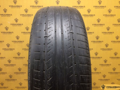 Hankook Dynapro HP2 RA33 215/60 R17 96V