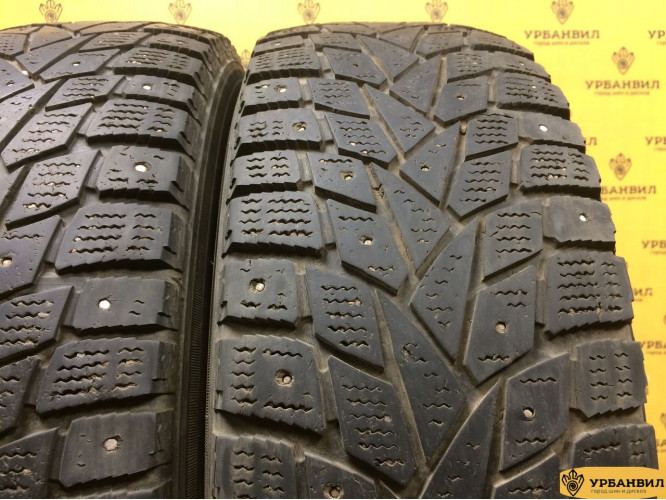 Dunlop SP Winter Ice 02 195/65 R15 92T