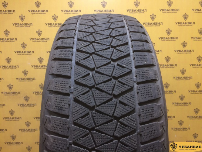 Bridgestone Blizzak DM-V2 255/55 R20 110T