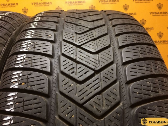 Pirelli Scorpion Winter 255/55 R18