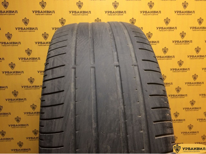 Pirelli P Zero Rosso 275/45 R20