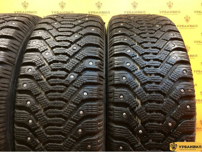 Goodyear UltraGrip 500 195/60 R15 88T