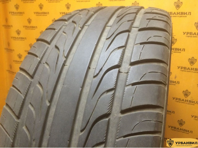 Rotalla F110 275/40 R20 106V