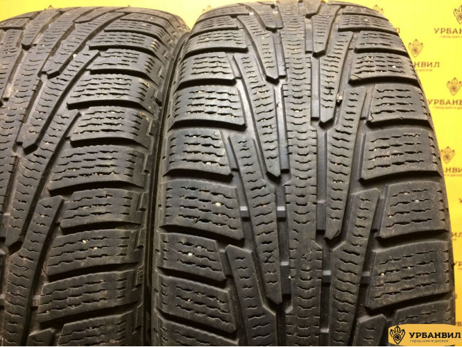 Nokian Tyres Hakkapeliitta R 235/60 R17 106R