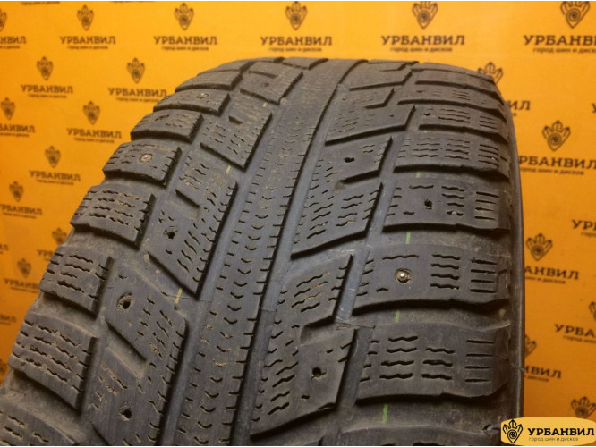 Kumho I'Zen KW22 215/55 R16