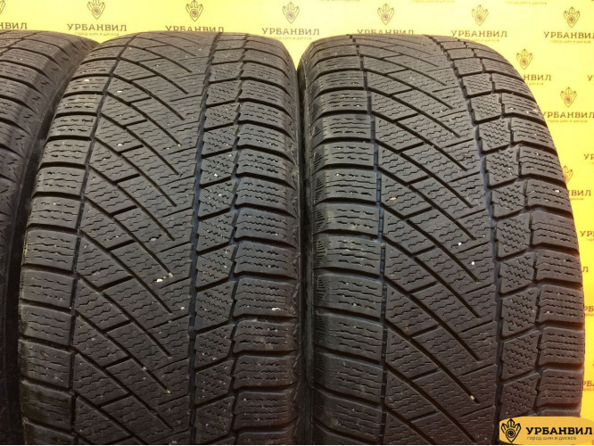 Continental ContiVikingContact 6 SUV 235/55 R18 104T