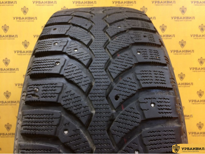 Bridgestone Blizzak Spike-01 235/60 R18 107T