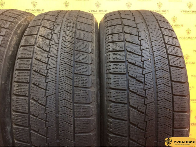 Bridgestone Blizzak VRX 225/60 R18 100S