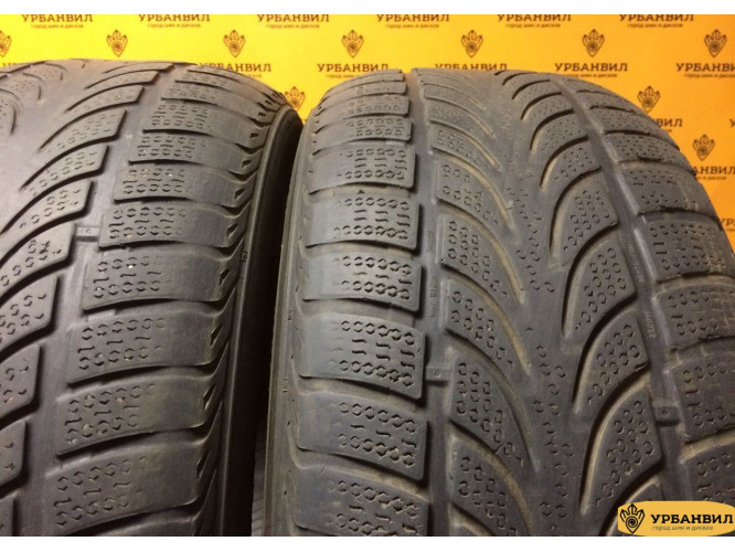 Nokian Tyres Hakka Sipe WR 235/55 R17