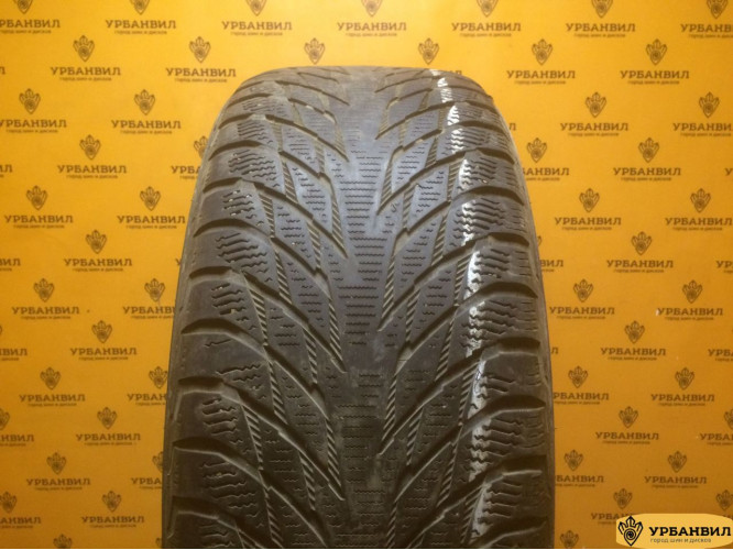 Nokian Tyres Hakkapeliitta R2 235/55 R17 103R