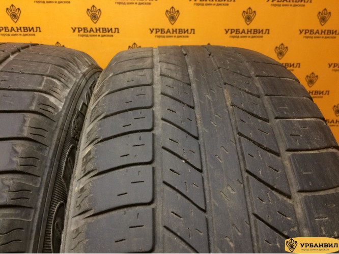 Goodyear Wrangler HP All Weather 235/55 R17