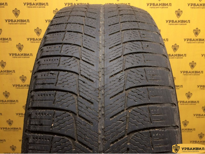 Michelin X-Ice XI3 225/60 R17 99H