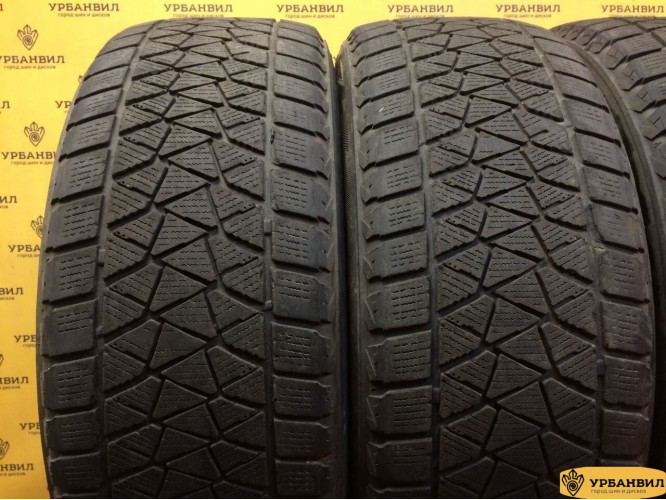 Bridgestone Blizzak DM-V2 225/60 R17