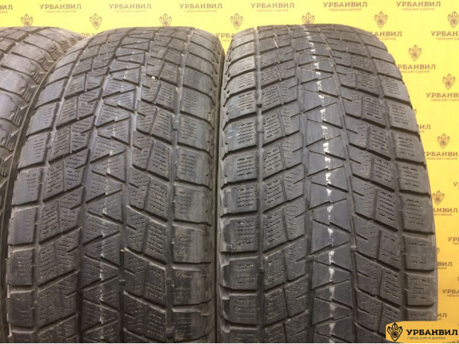 Bridgestone Blizzak DM-V1 245/70 R17 108R